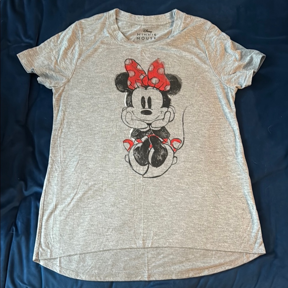 Disney Gray and Red Minnie Mouse Short Sleeve Tee